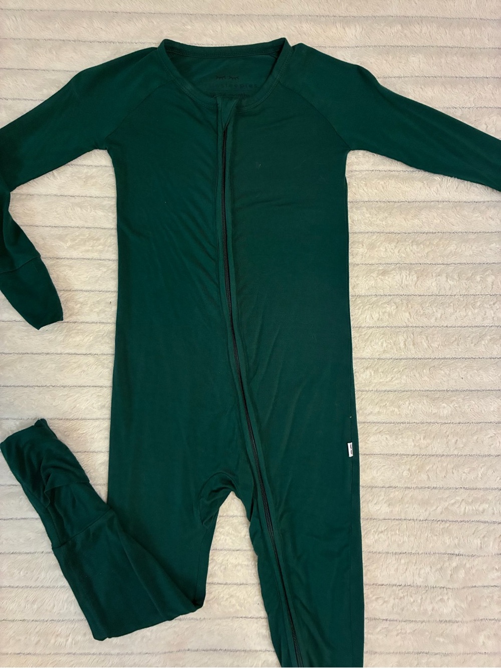 Little Sleepies Emerald Green Solid Zippy 💚✨